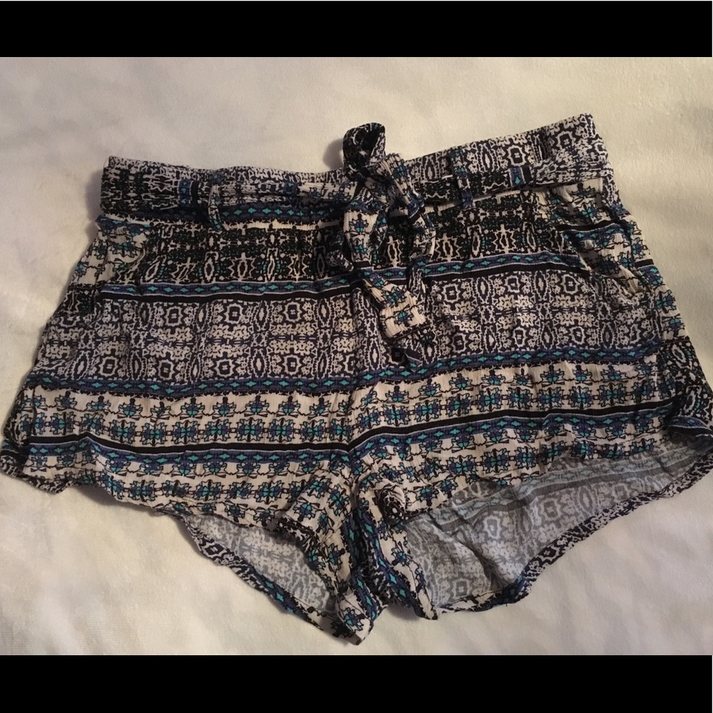Kiss Pery brand shorts